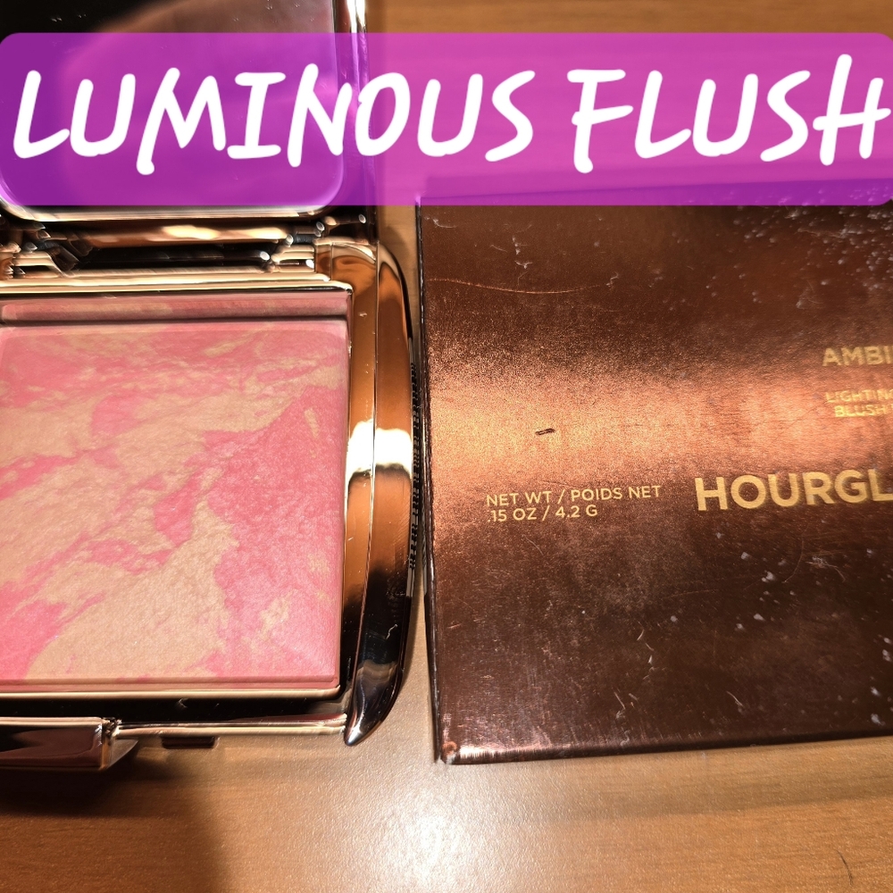 HOURGLASS BLUSH BUNDLE